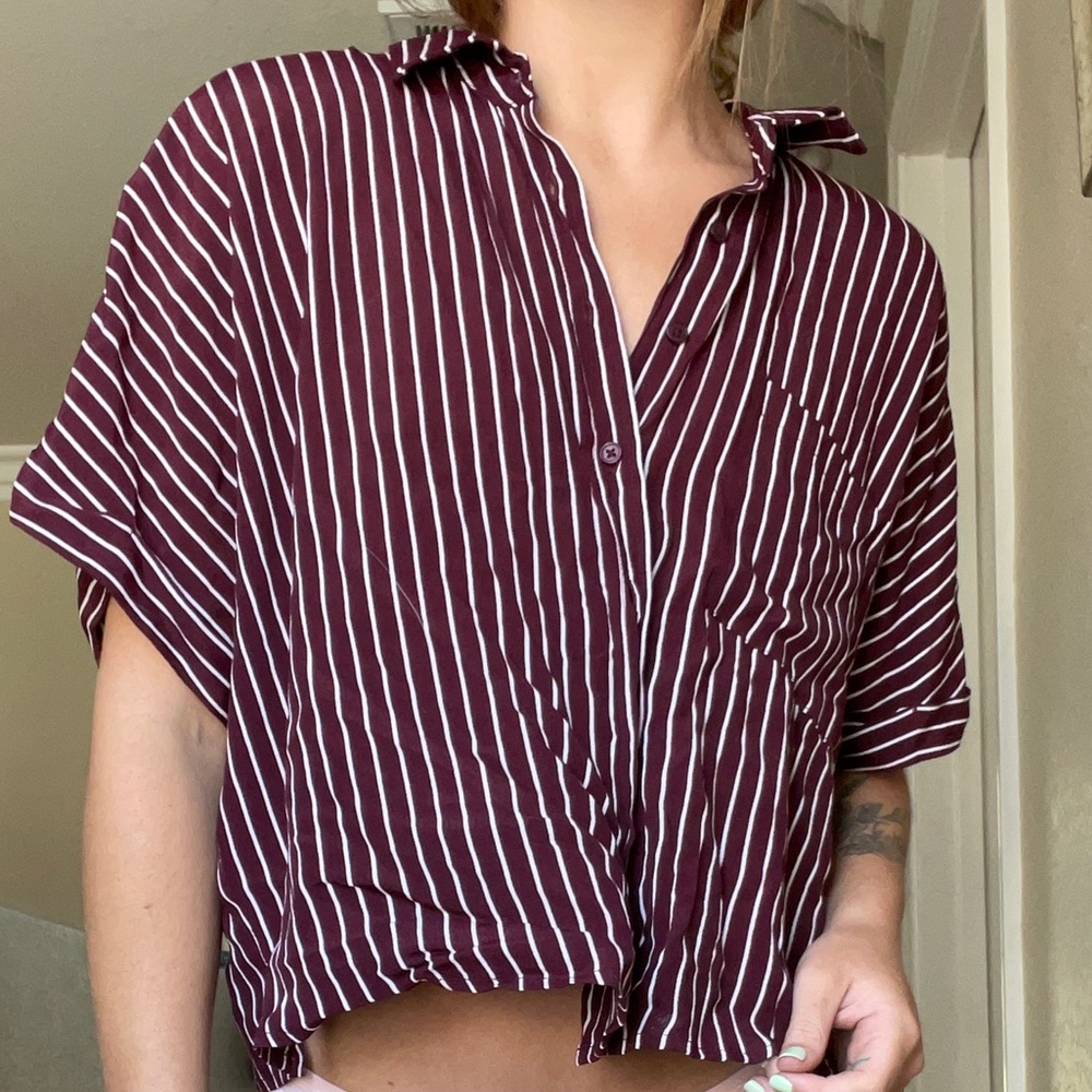 Button up blouse - Picture 2 of 2